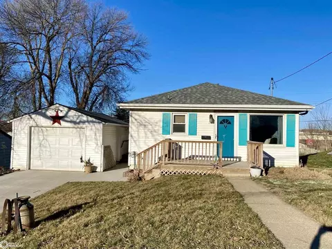 107 Nasby Ave, Audubon, IA 50025