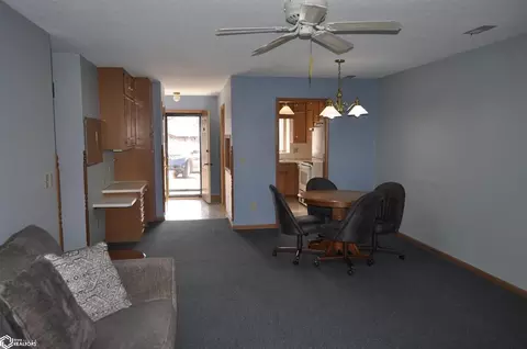 Dining - 413 E Valley Dr, Carroll, IA 51401 photo 2 of 3