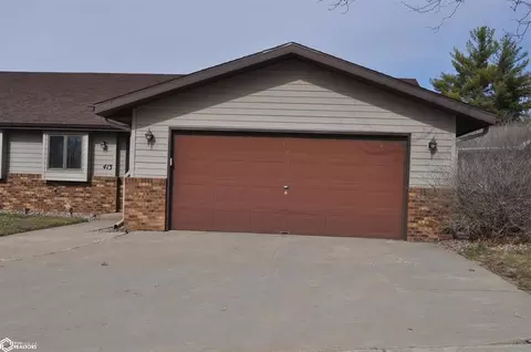 Exterior - 413 E Valley Dr, Carroll, IA 51401 photo 3 of 11