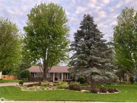 204 W Randall Rd, Carroll, IA 51401
