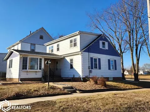 1703 S Massachusetts Ave, Mason City, IA 50401
