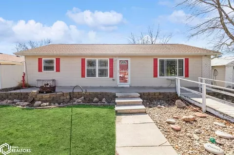 1116 K Ave, Nevada, IA 50201