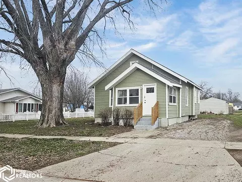 1034 S Sheridan Ave, Ottumwa, IA 52501