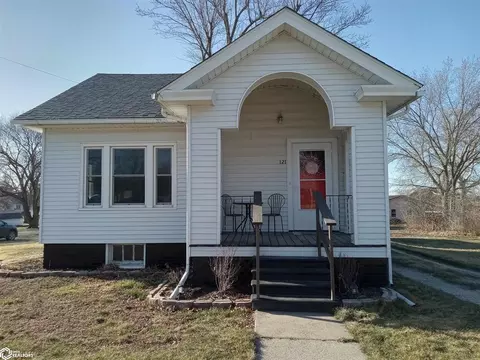 121 Washington St, Fontanelle, IA 50846