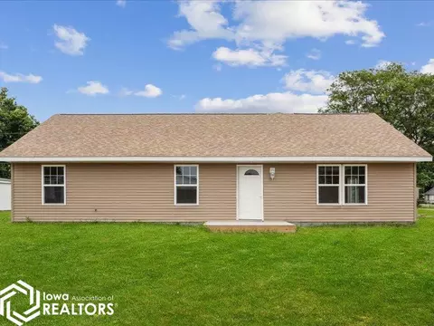 2106 Douglas Ave, Burlington, IA 52601