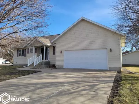 820 NE 5th St, Eagle Grove, IA 50533