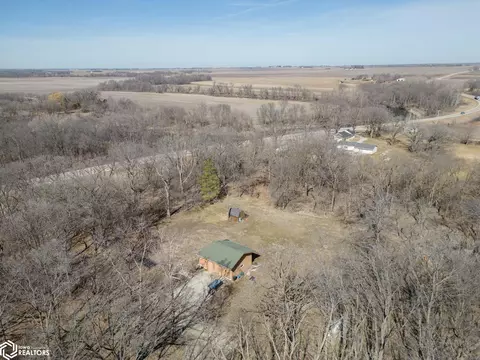 1860 Zinnia Ave, Rockford, IA 50468