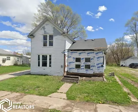 522 S 3rd St, Albia, IA 52531
