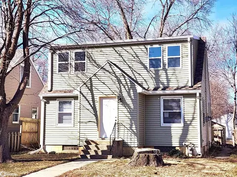 218 26th St SW, Mason City, IA 50401