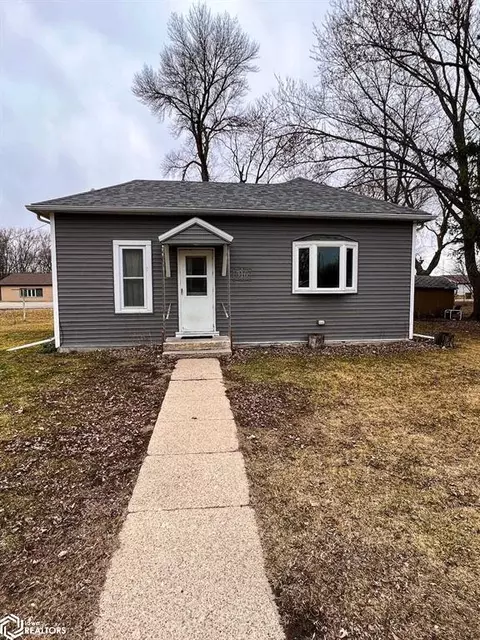 316 A St, Leland, IA 50453