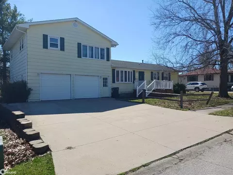 1310 Lynwood, Ottumwa, IA 52501