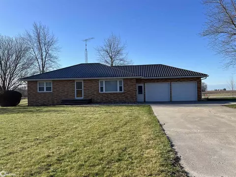 708 W 6th St, Hedrick, IA 52563