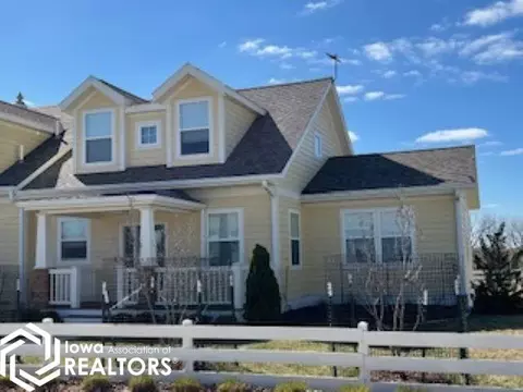 2134 Amber Ln, Fairfield, IA 52556