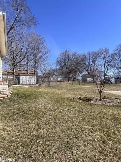 14 S 24 St, Denison, IA 51442 photo 33