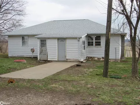 1475 15th St, Eldon, IA 52554 photo 9