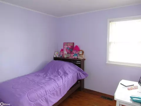 1475 15th St, Eldon, IA 52554 photo 6