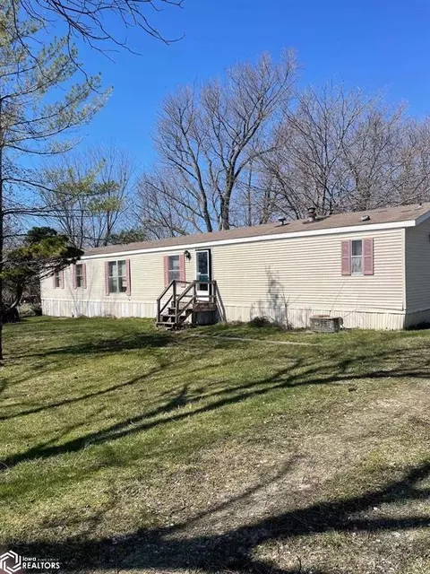 2538 Unicorn Ave, Fairfield, IA 52556