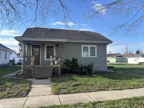 2716 Avenue K, Fort Madison, IA 52627