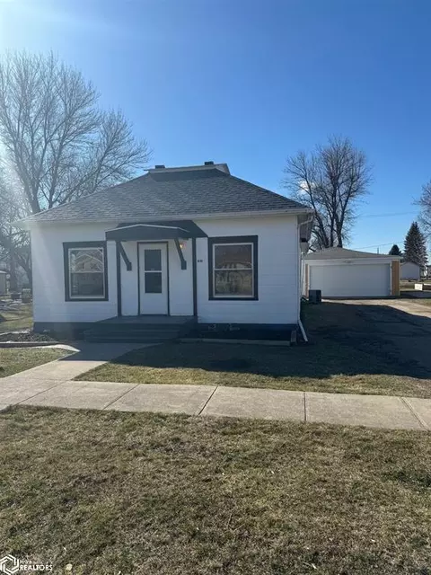 610 6th St, Whittemore, IA 50598