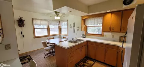 114 N Eugene St, Orient, IA 50858 photo 6