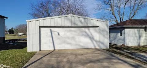 114 N Eugene St, Orient, IA 50858 photo 3