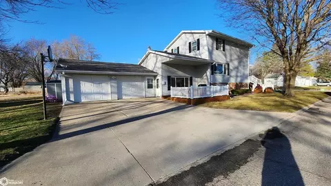 802 N Fillmore Ave, Mason City, IA 50401