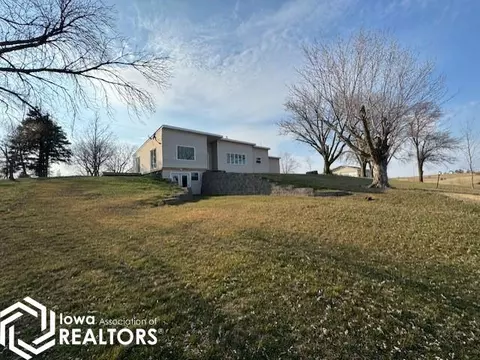 4196 170th St, Shenandoah, IA 51601