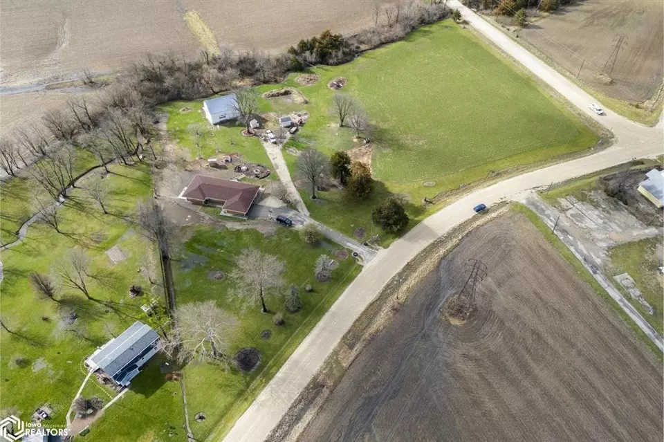 View/Area - 6544 Hunt Rd, Burlington, IA 52601 photo 3 of 7