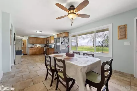 Dining - 6544 Hunt Rd, Burlington, IA 52601 photo 1 of 1