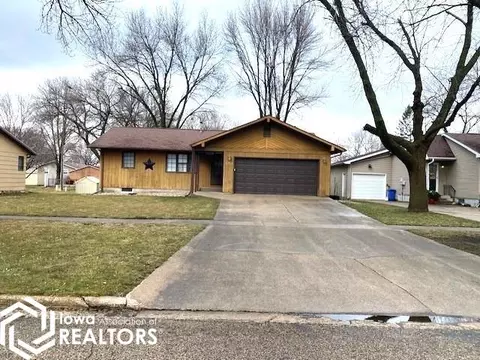 1303 E North St, Algona, IA 50511