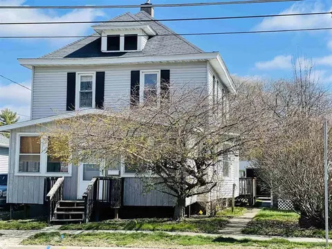 1718 Sunnyside Ave, Burlington, IA 52601
