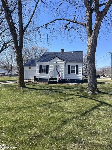 655 Minneopa Ave, Ottumwa, IA 52501