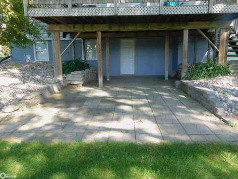 Exterior - 2301 Frontier Rd, Denison, IA 51442 photo 3 of 5