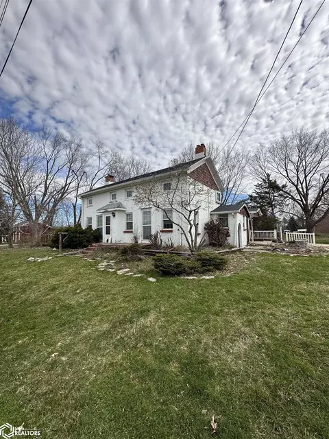 150 N Gordon St, Nauvoo, IL 62354