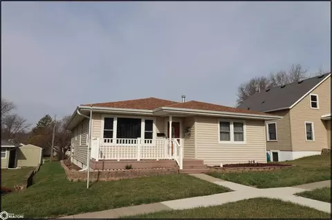907 Oak St, Atlantic, IA 50022