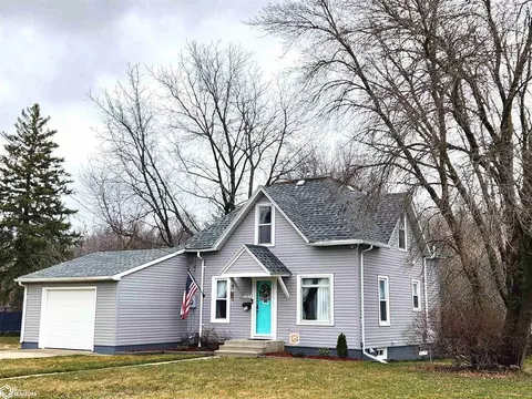 1727 S Carolina Ave, Mason City, IA 50401