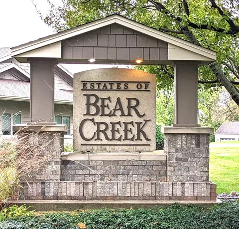 111 112 Bear Creek Ct, Forest City, IA 50436