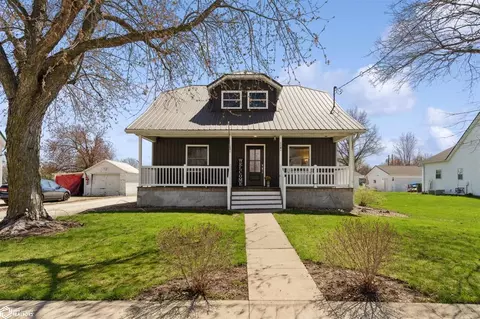1106 Main St, Mediapolis, IA 52637