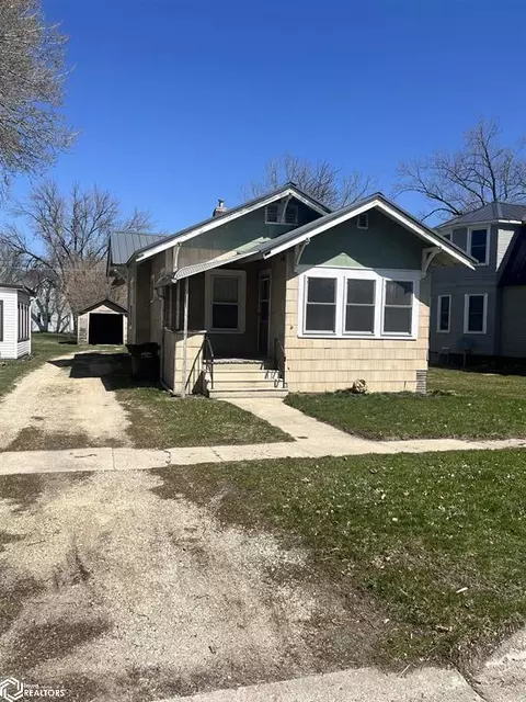 415 SE C Ave, Gilmore City, IA 50541