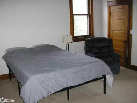 Bedroom - 701 E 9th St, Atlantic, IA 50022 photo 3 of 4