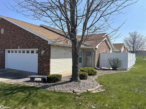 628 Layne Dr #4, West Burlington, IA 52655
