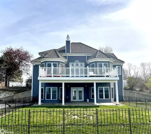 9 Riverview Dr, Nauvoo, IL 62354