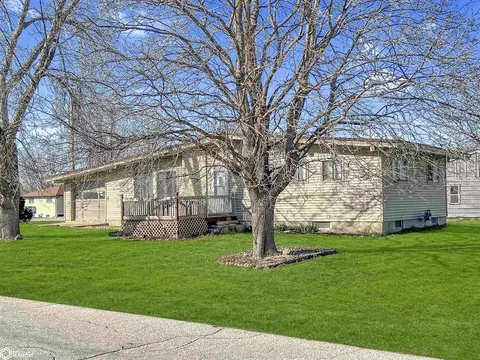 1308 Bluff St, Alden, IA 50006