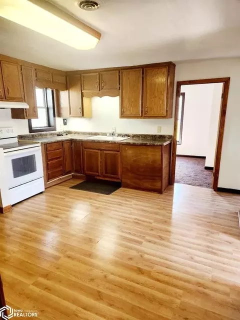 203 Maple St, Murray, IA 50174 photo 8