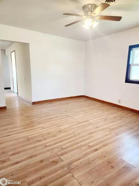 203 Maple St, Murray, IA 50174 photo 5