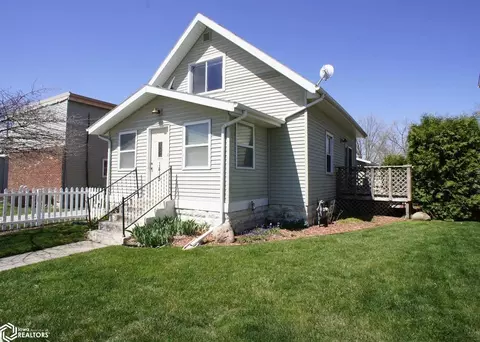 1415 2nd St, Webster City, IA 50595