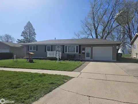 1316 Walnut St, Webster City, IA 50595