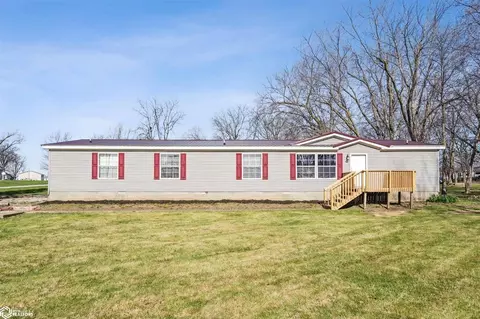 505 E Wood St, Montezuma, IA 50171