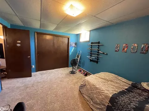 Bedroom - 1523 E Grant St, Centerville, IA 52544 photo 7 of 7
