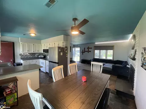 Dining - 1523 E Grant St, Centerville, IA 52544 photo 1 of 1